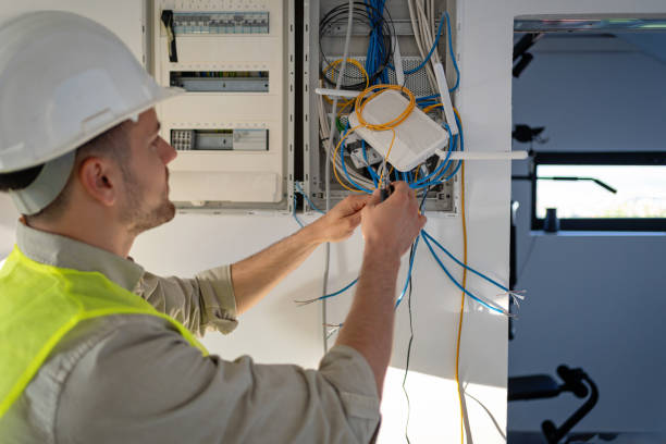 Best Affordable Emergency Electrician  in Western Lake, TX